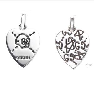 New Gucci Ghost Reversible Heart Pendant Charm